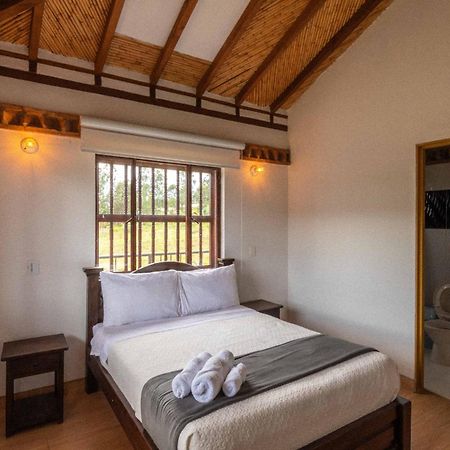 Artemisa Hotel Santa Sofía Екстериор снимка