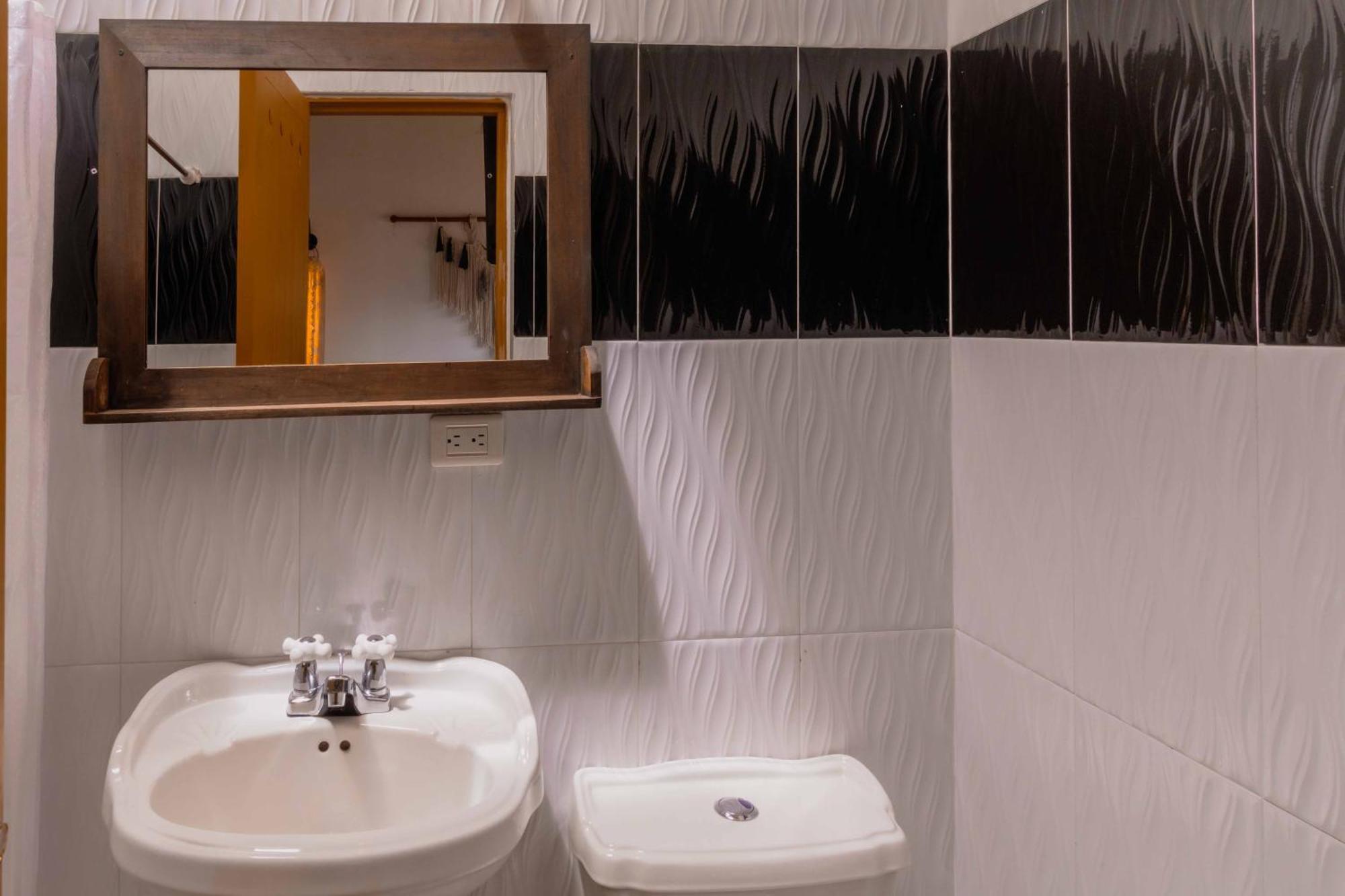 Artemisa Hotel Santa Sofía Стая снимка
