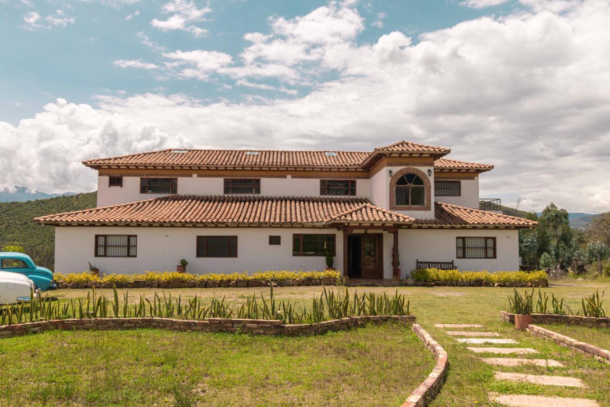 Artemisa Hotel Santa Sofía Екстериор снимка
